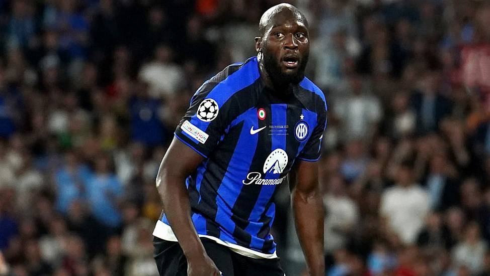 Roma Set To Sign Chelsea Striker Romelu Lukaku On Season-Long Loan