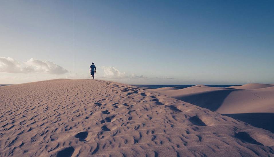 Athlete Who Ran Over 200Km Through The Desert Shares Advice For Running In The Heat