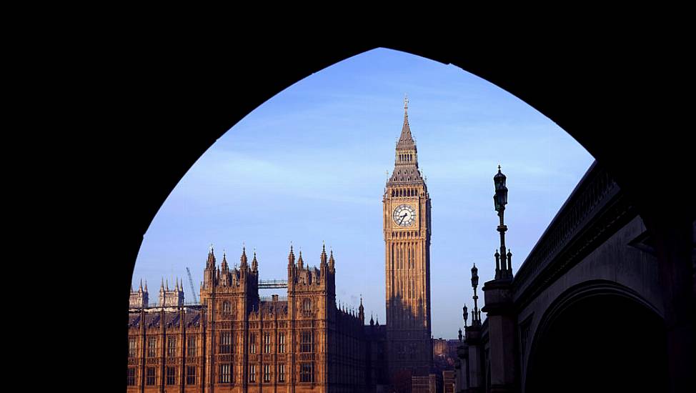 Crumbling Concrete Found In Uk Parliament