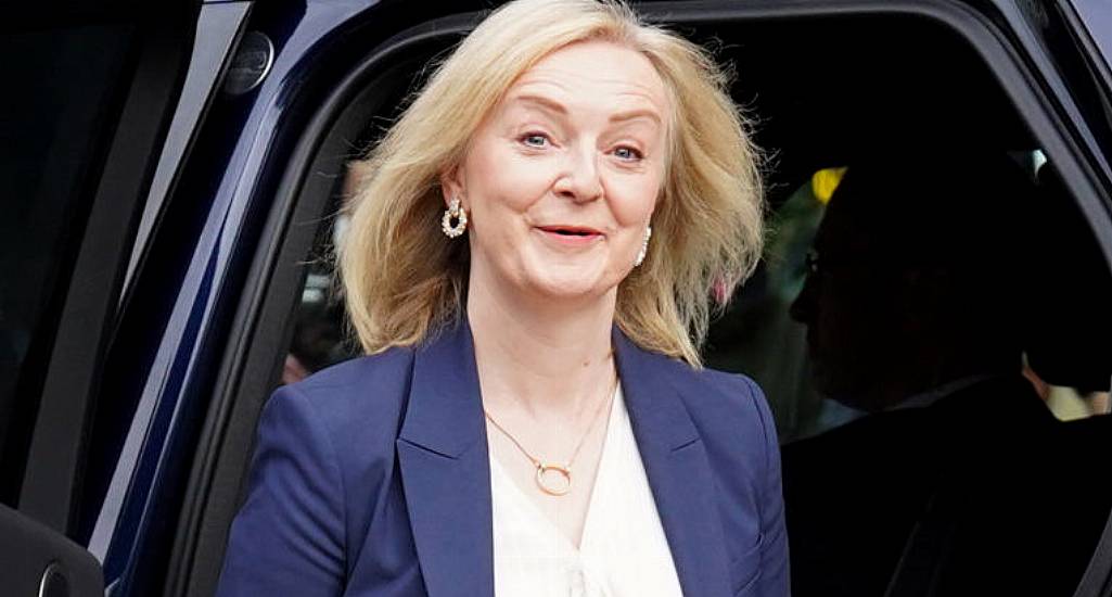 Liz Truss Met By Sweeping Queues At Tory Conference As She Calls For Tax Cuts