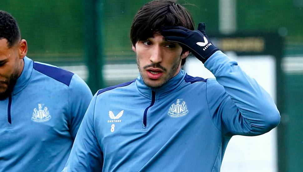 Sandro Tonali Trains With Newcastle Team Amid Betting Investigation In Italy