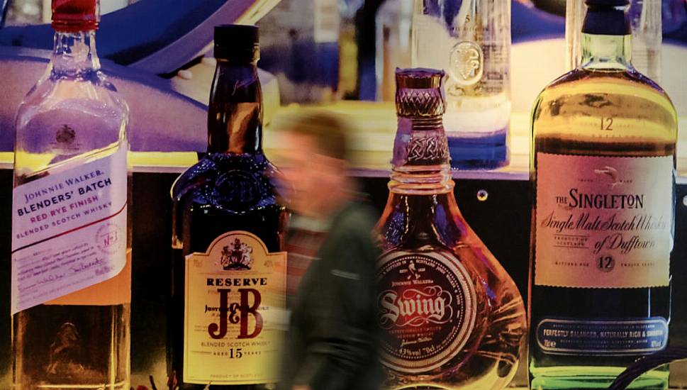 Diageo Shares Tumble After Profit Warning