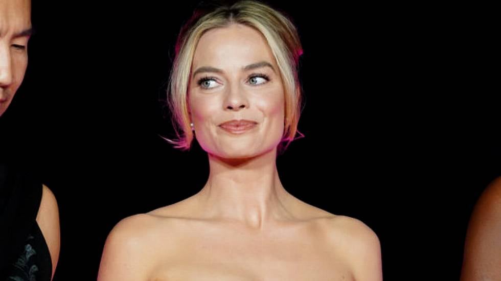 Margot Robbie Loses Voice At Her First Premiere Since Us Actors’ Strike