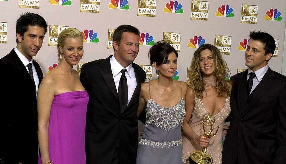 Lisa Kudrow Thanks Matthew Perry For ‘Best 10 Years A Person Gets To Have’