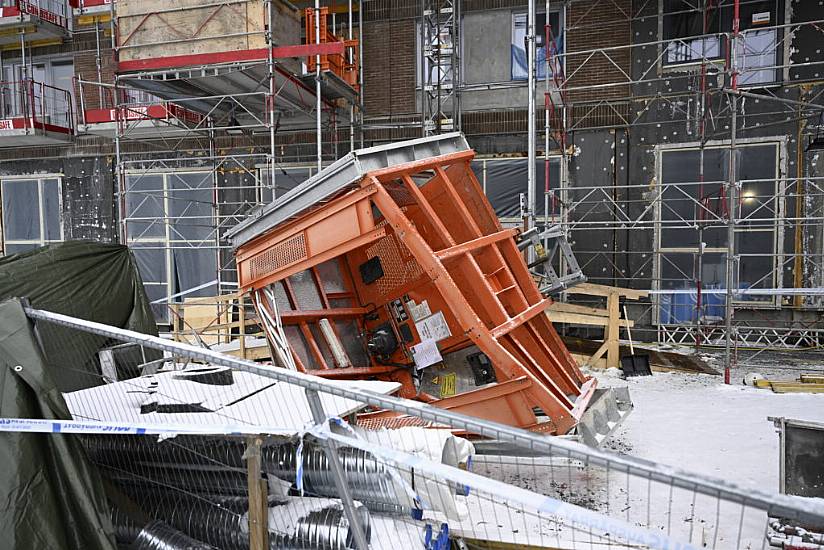 Probe Into Lift Crash Broadened As Firm Tells Of ‘Deviation From Instructions’