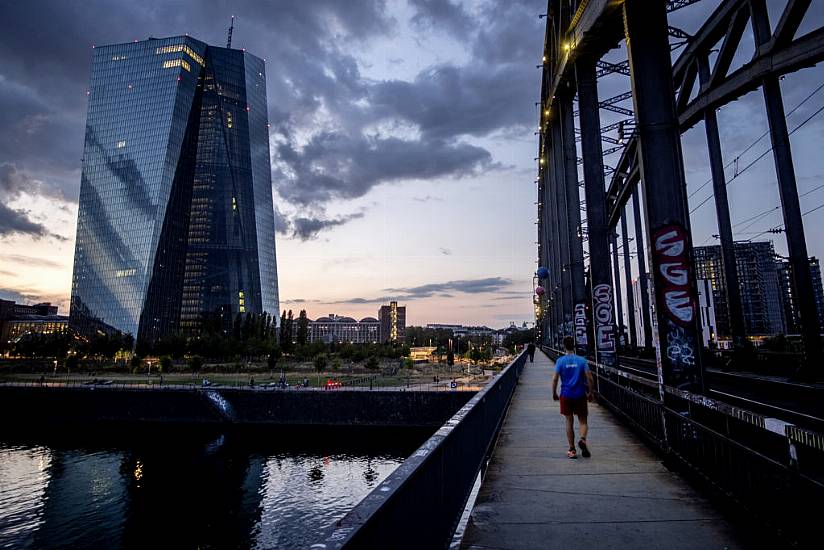 European Central Bank Keeps Key Interest Rate At Record High