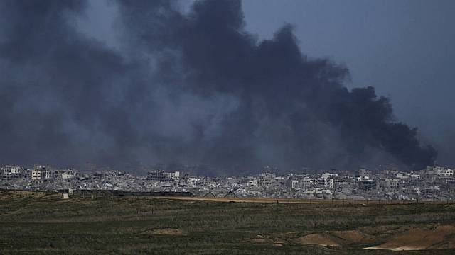 Israeli Military Expands Gaza Ground Offensive Into Urban Refugee Camps