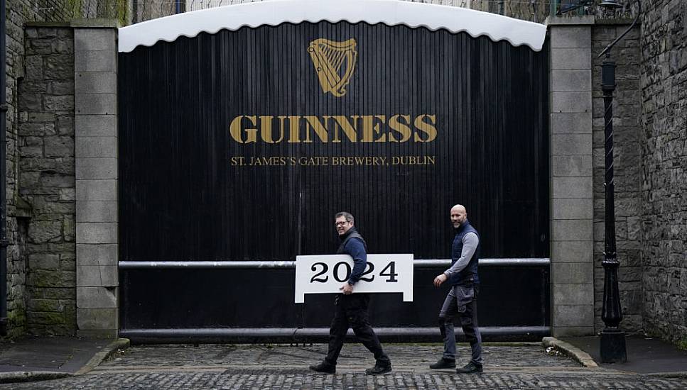 It’s A Privilege, Say Local Duo Who Put New Year On Dublin’s St James’s Gate