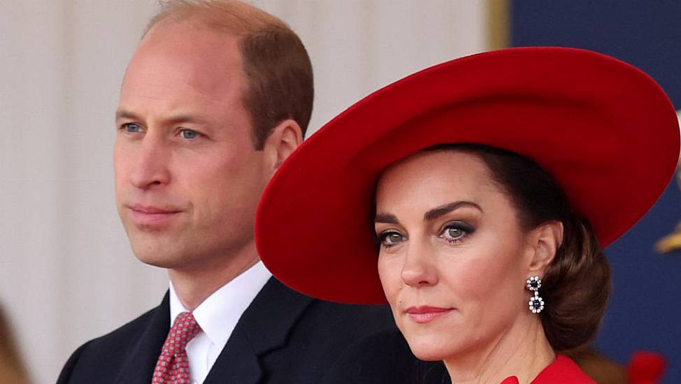 Kate Middleton In Hospital After Undergoing Abdominal Surgery