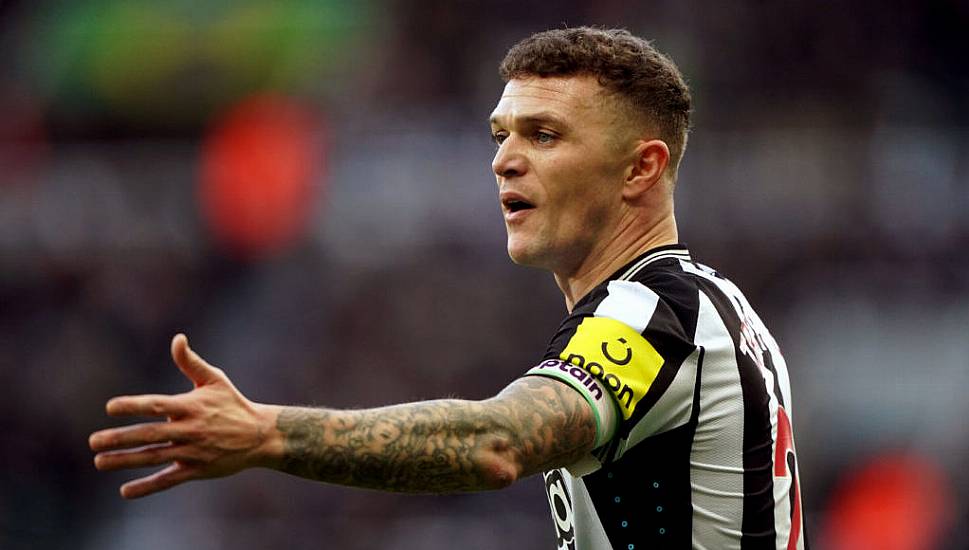 Kieran Trippier ‘Committed’ To Newcastle After Bayern Munich Bids – Eddie Howe