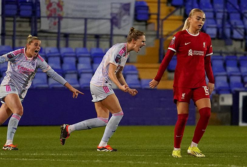 Arsenal And Manchester City Both Win To Keep Pace With Wsl Leaders Chelsea