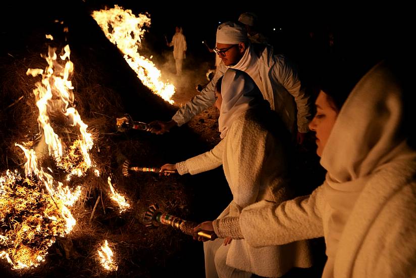 In Pictures: Iran’s Zoroastrians Celebrate Sadeh And End Of Cold Winter Days