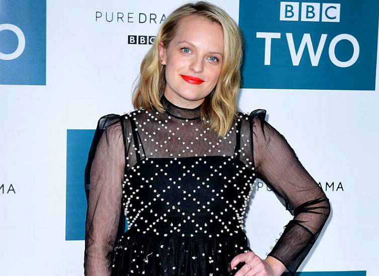 The Veil Was More Challenging Than The Handmaid’s Tale, Says Elisabeth Moss