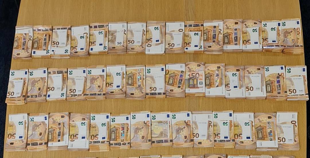 Gardaí Seize €62,800 And High-Powered Car In Cork