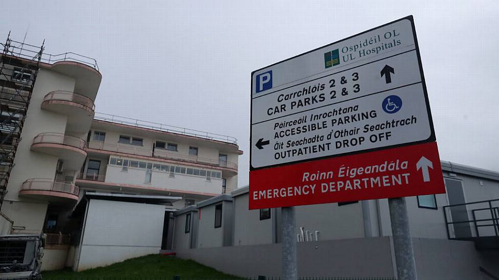 Hospital Overcrowding: 420 Patients Waiting For Beds In Irish Hospitals