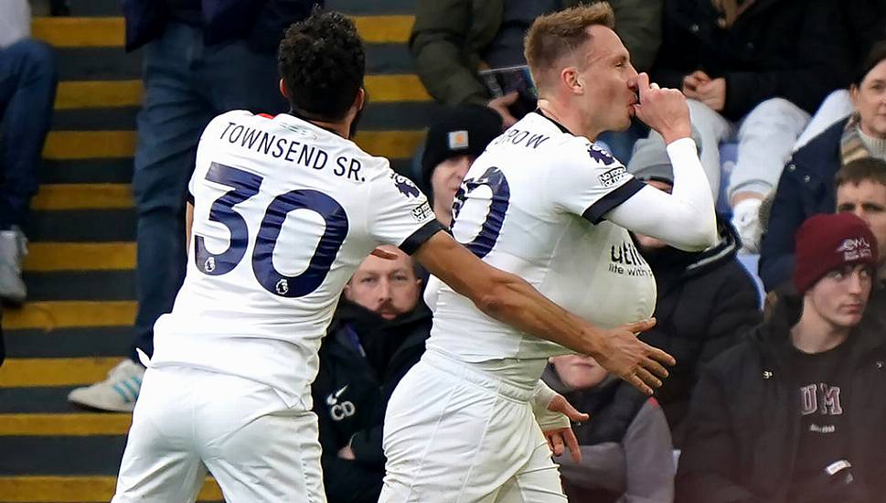 Cauley Woodrow Snatches Late Equaliser For Luton At Crystal Palace