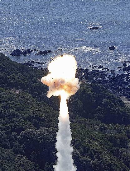 Japan’s First Private Rocket Launch Explodes Shortly After Take-Off