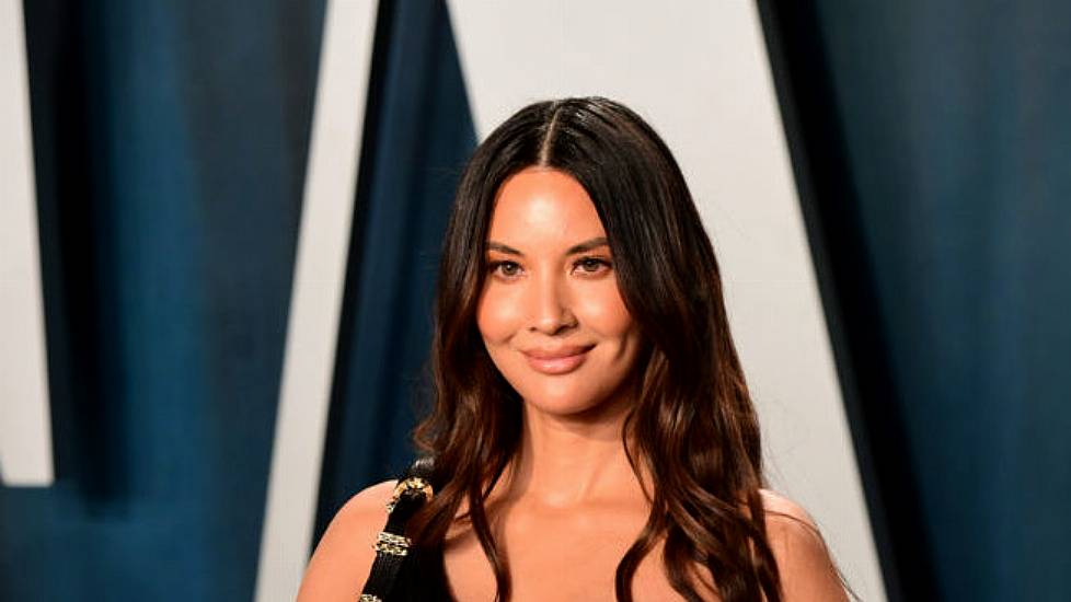 Olivia Munn Shares Breast Cancer News To Help Others ‘Find Comfort’