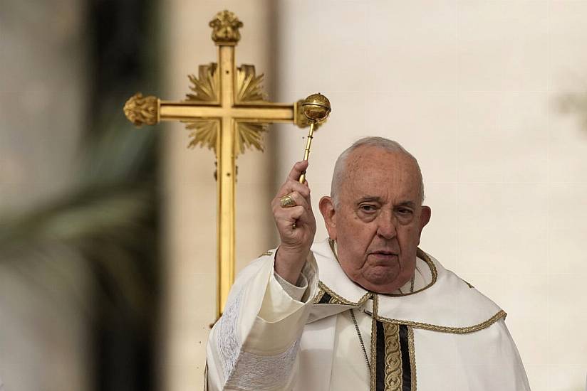 Pope Overcomes Health Concerns To Lead Easter Sunday Mass