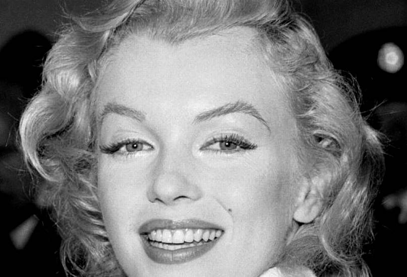 Burial Crypt Near Marilyn Monroe And Hugh Hefner Sells For More Than €180,000