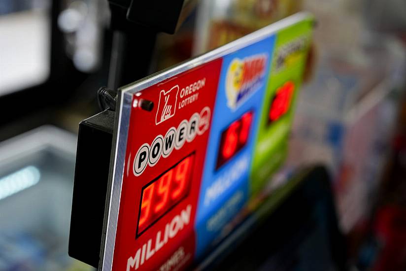 Powerball Player Wins $1.3 Billion Jackpot