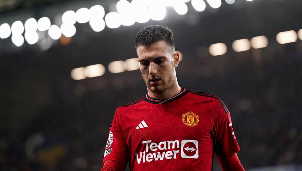 Diogo Dalot Admits Man Utd Players Must Accept Responsibility For Shortcomings