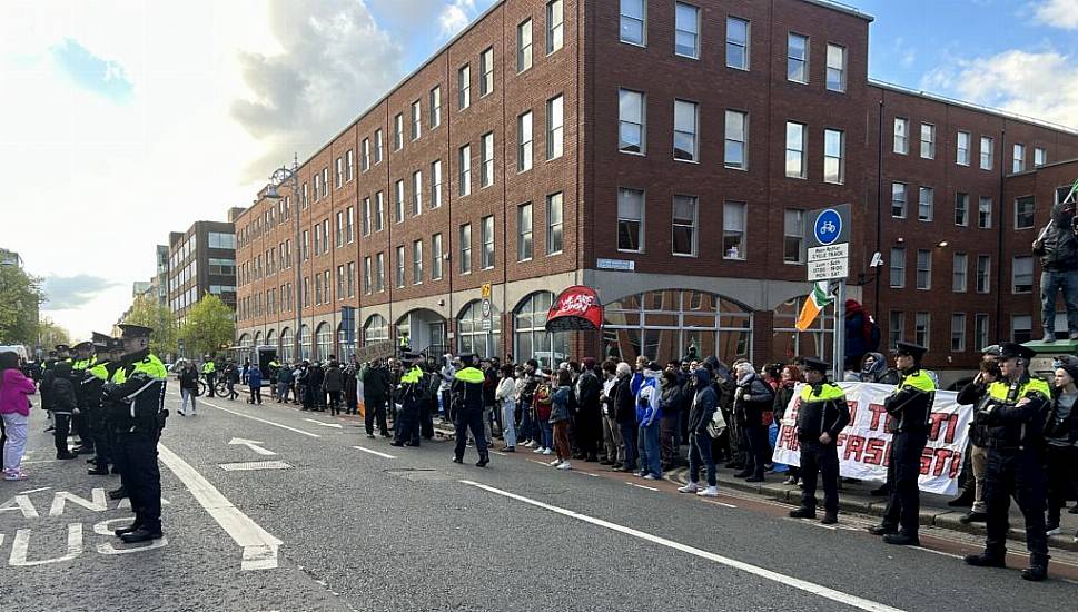 Protesters In Standoff Near Migrant Camp In Dublin