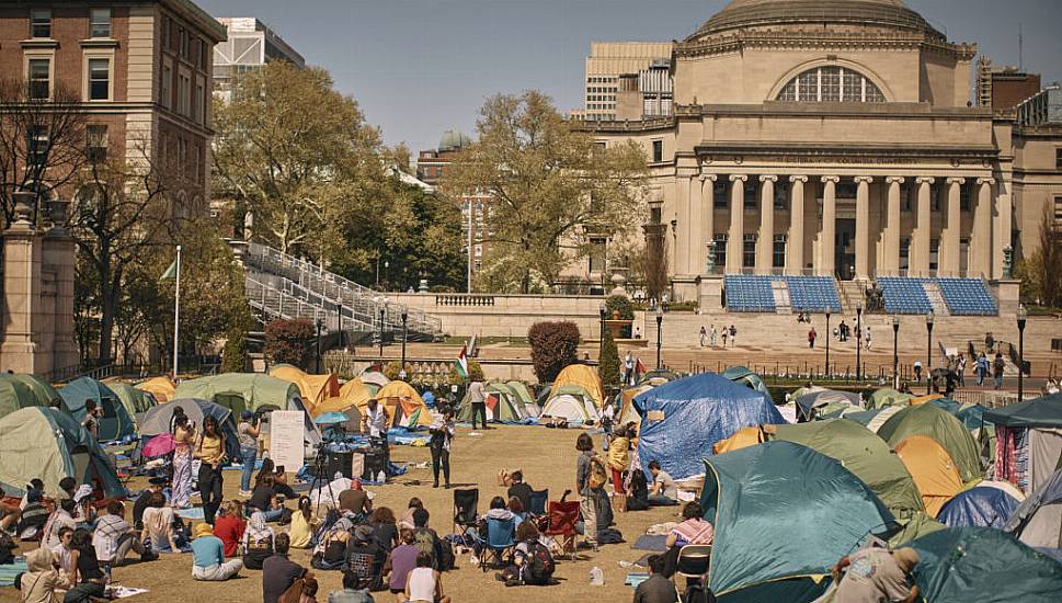 Student Protesters Arrested In Texas As Others In Us Defy Demand To Leave Camp