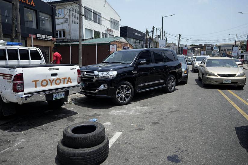 Nigerians Struggle With Fuel Shortages As Queues Form Across Major Cities