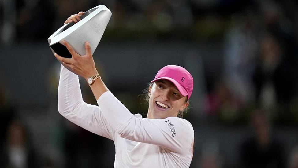 Iga Swiatek Secures First Madrid Title With Dramatic Win Over Aryna Sabalenka