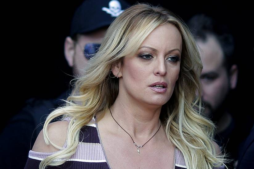 Stormy Daniels Spars With Trump Defence Lawyer Over Alleged Sexual Encounter