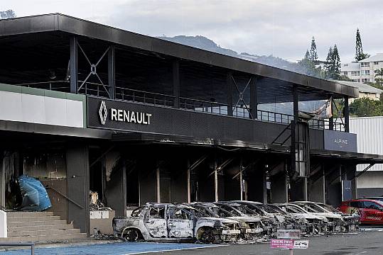 Violence Continues In New Caledonia Despite France Imposing State Of Emergency