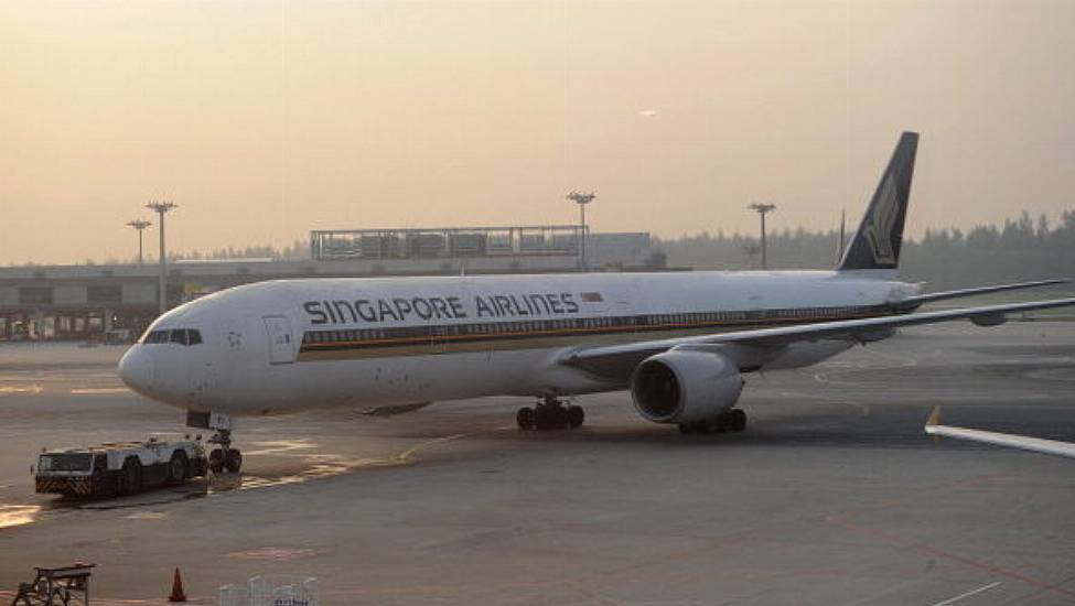 Pensioner (73) Dies After Singapore Airlines Flight Hits Severe Turbulence