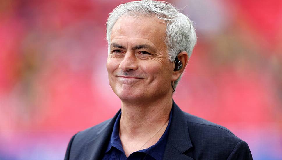 Turkish Club Fenerbahce Begin Negotiations With Jose Mourinho