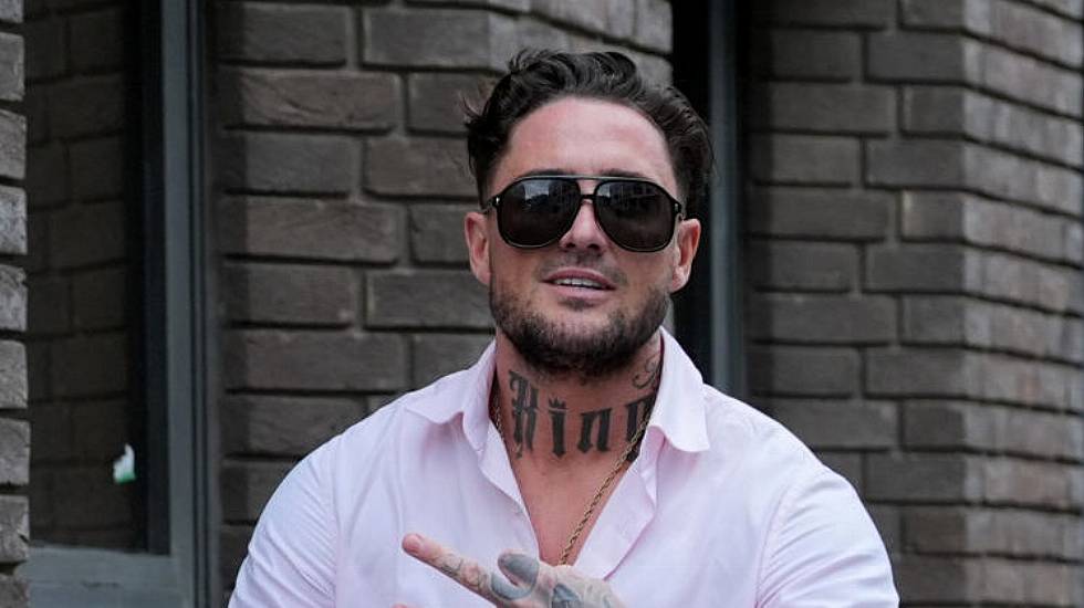 Stephen Bear Pays Back €26,000 Illegally Earned From Sharing Sex Tape