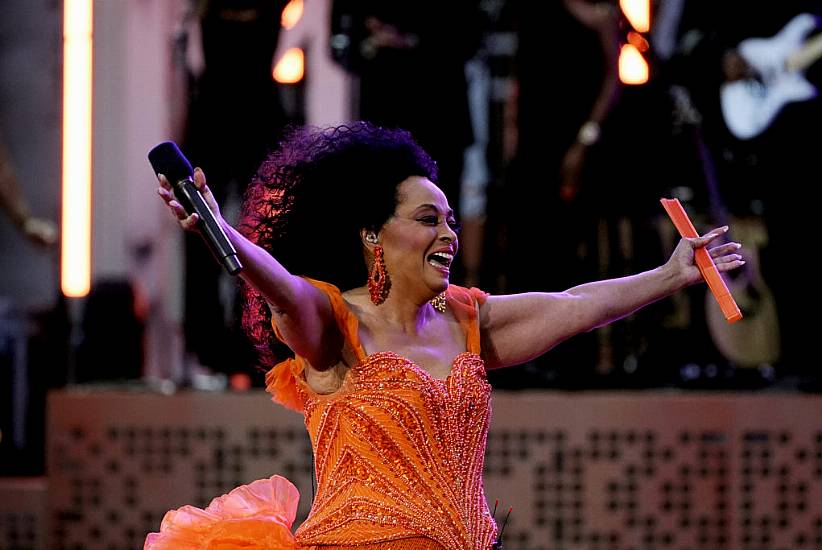 Diana Ross, Eminem And Jack White Perform At Revamped Detroit Landmark