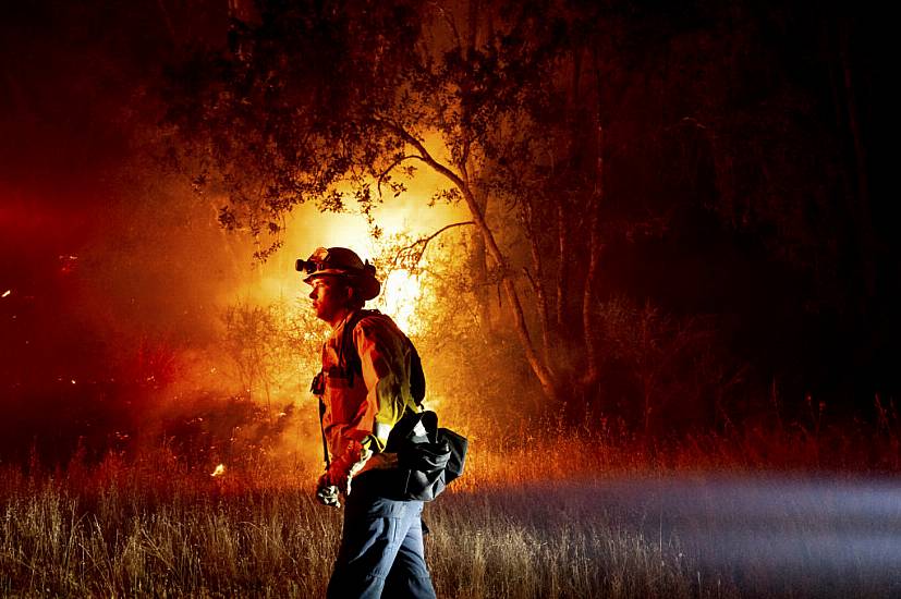 California Firefighters Gain Ground Against Huge Wildfires