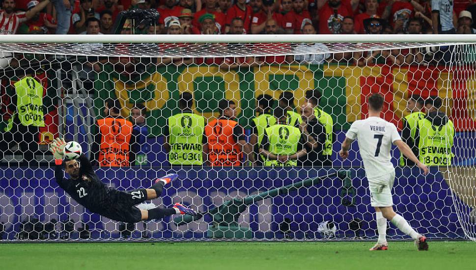 Portugal Reach Euro Quarter-Finals After Shootout Win Over Slovenia