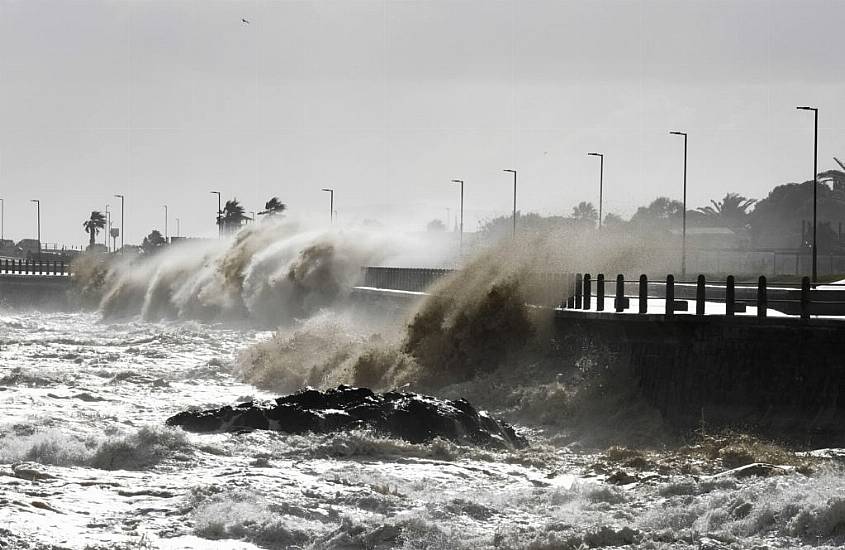 Nearly 1,000 Homes In Cape Town Destroyed By Storms