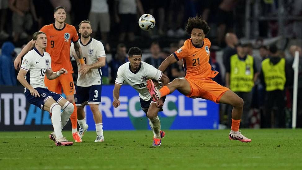 Manchester United Sign Netherlands Striker Joshua Zirkzee From Bologna