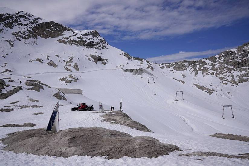 Teenager Dies After Being Struck By Lightning On Germany’s Highest Peak