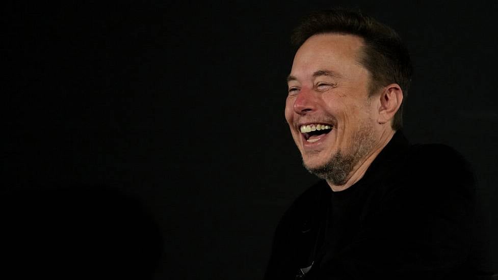 Elon Musk: Tesla Will Begin Using Humanoid Robots Next Year