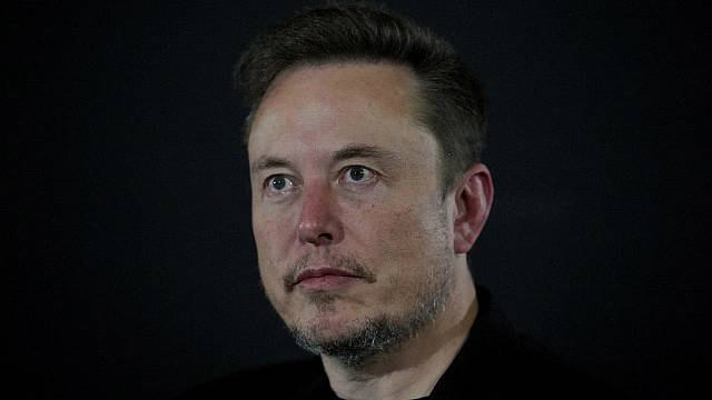 Elon Musk Engages With Tommy Robinson As Social Media Warned Over Misinformation