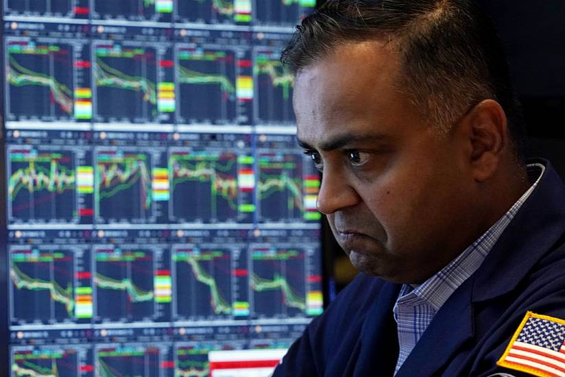 Dow Drops 1,000 Points And Japanese Stocks Suffer Worst Crash Since 1987