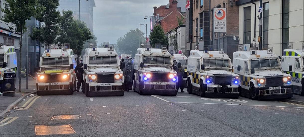 Police Attacked During Further Violence In Belfast