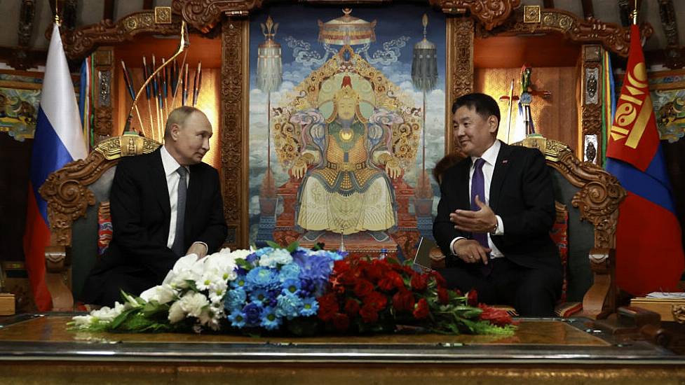 Mongolia Ignores International Warrant For Putin’s Arrest