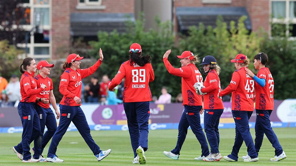 Bryony Smith And Mady Villiers Shine With Bat As England Seal Victory In Ireland