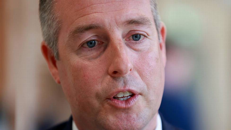 Stormont Education Minister Criticised For Meeting With Loyalist Group