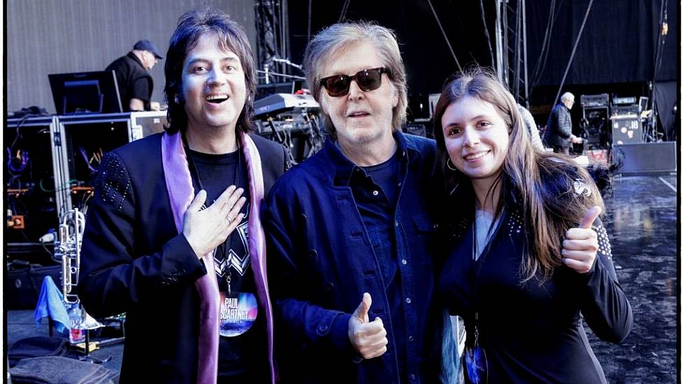 Sir Paul Mccartney Helps Couple Get Engaged During His Got Back Tour