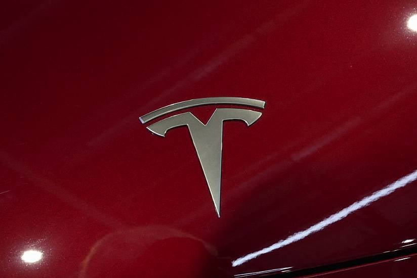 Us To Probe Tesla’s ‘Full Self-Driving’ System After Pedestrian Killed